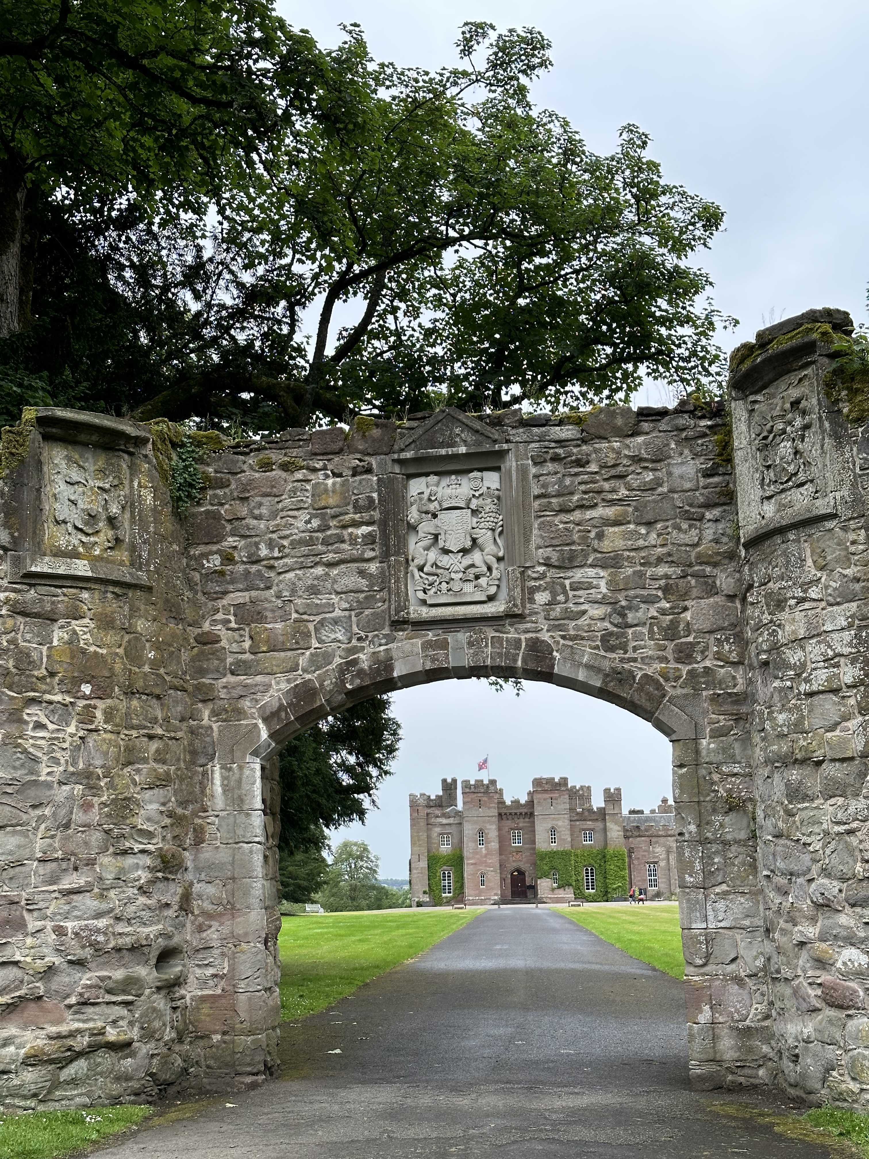 パワーストーン　イギリス カラニッシュ・ストーンズ｣イギリス, スコットランド - Bing Gallery